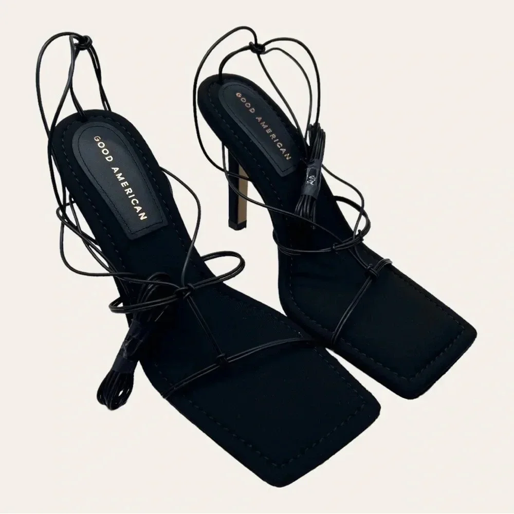 0203. NEW IN BOX GOOD AMERICAN CAGED SLANTED SANDALS BLACK IN COLOR‎ SIZE 9